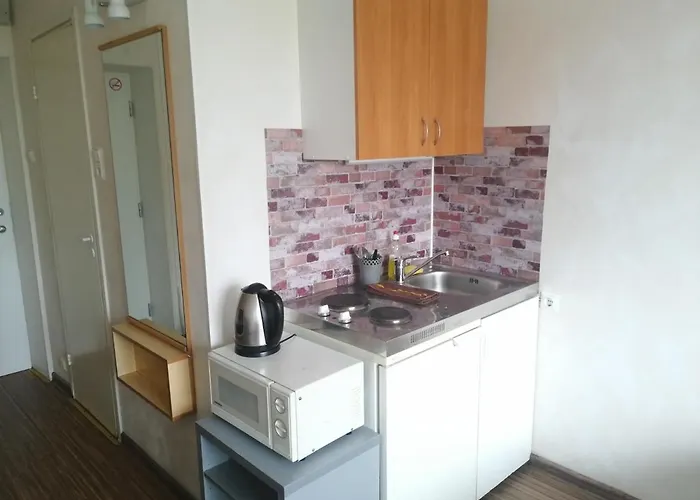 Korter Stroomi Residents *